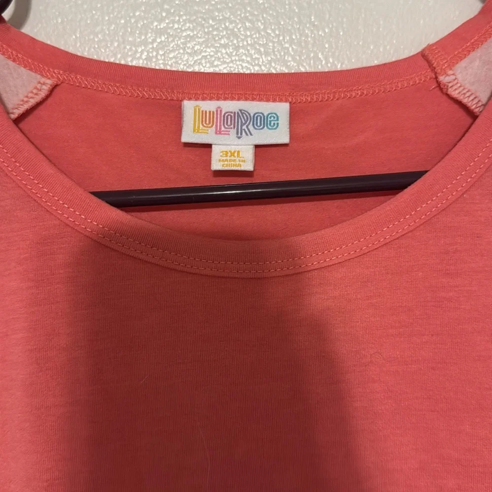 LuLaRoe Randy - Picture 2 of 4